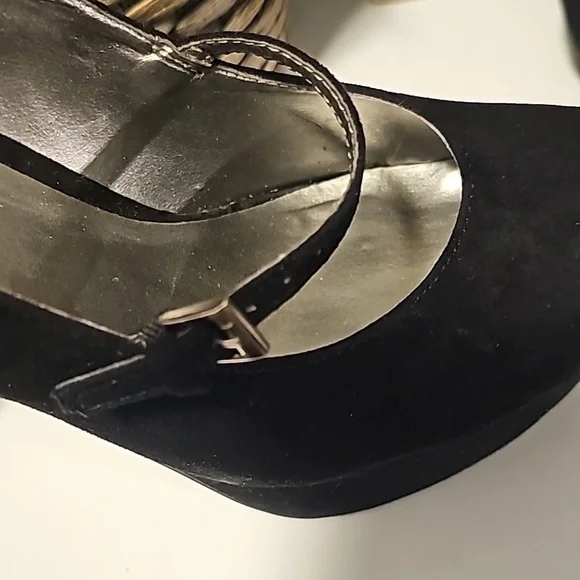 Guess Black Suede Mary Jane Platform Heels - Picture 5 of 6